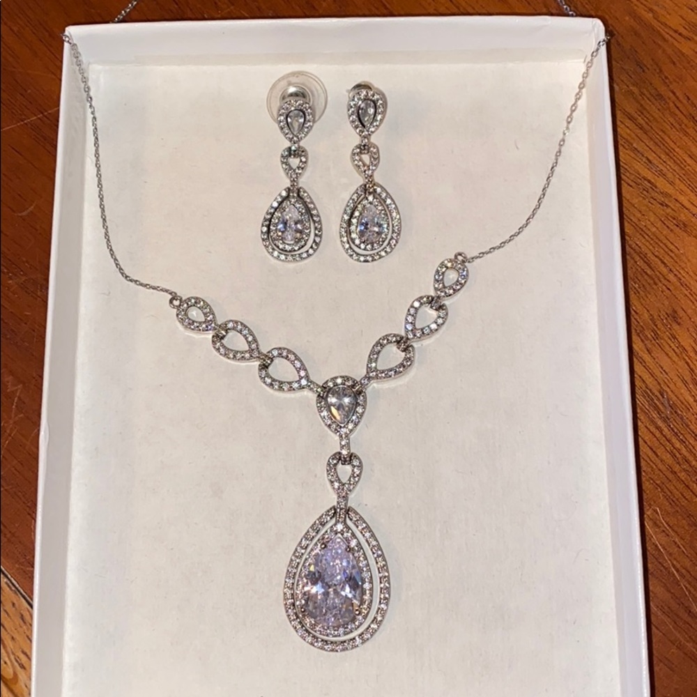 Silver Earring and Necklace Set